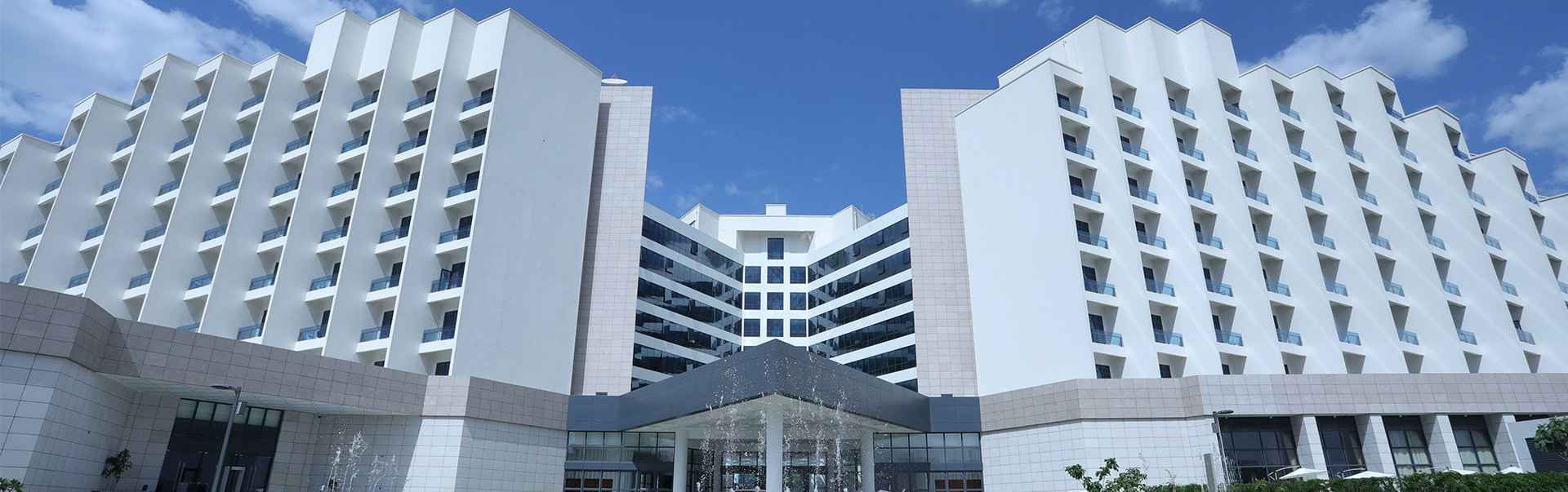 Stop and Relax at Skylight Hotel